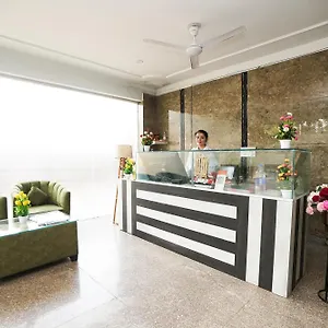 4* Hotel Tanvi Premium Residency Near Artemis Hospital, Gurugram