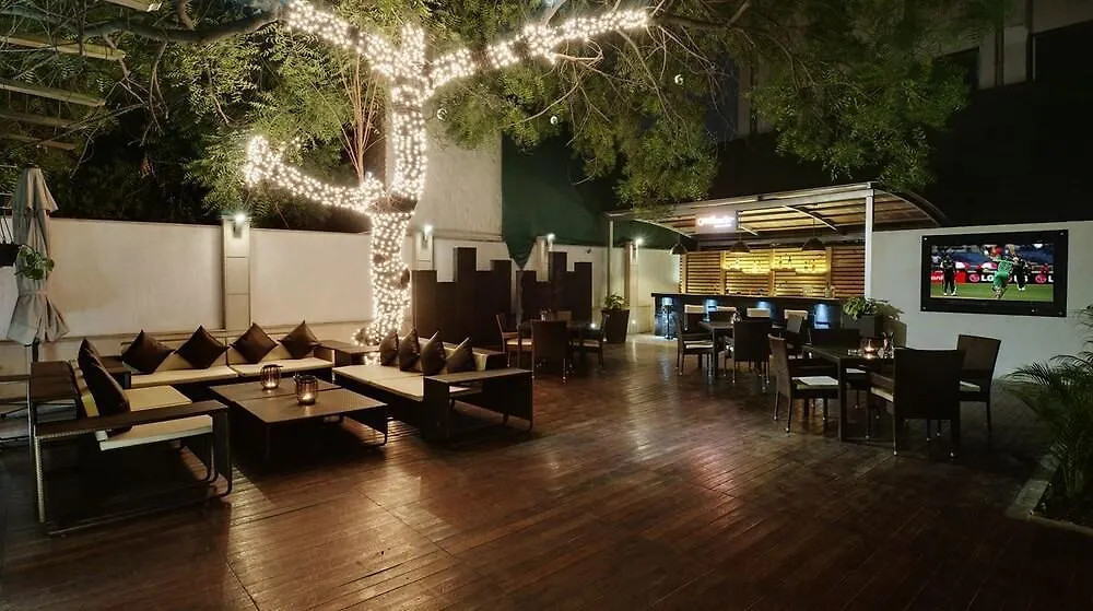 Quality Inn Gurgaon Hotel
