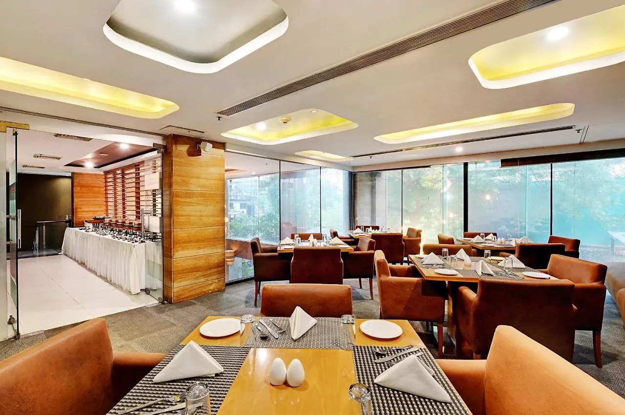 **** Hotel Quality Inn Gurgaon India