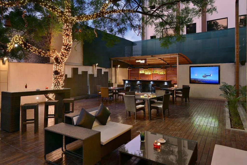 Quality Inn Gurgaon Hotel